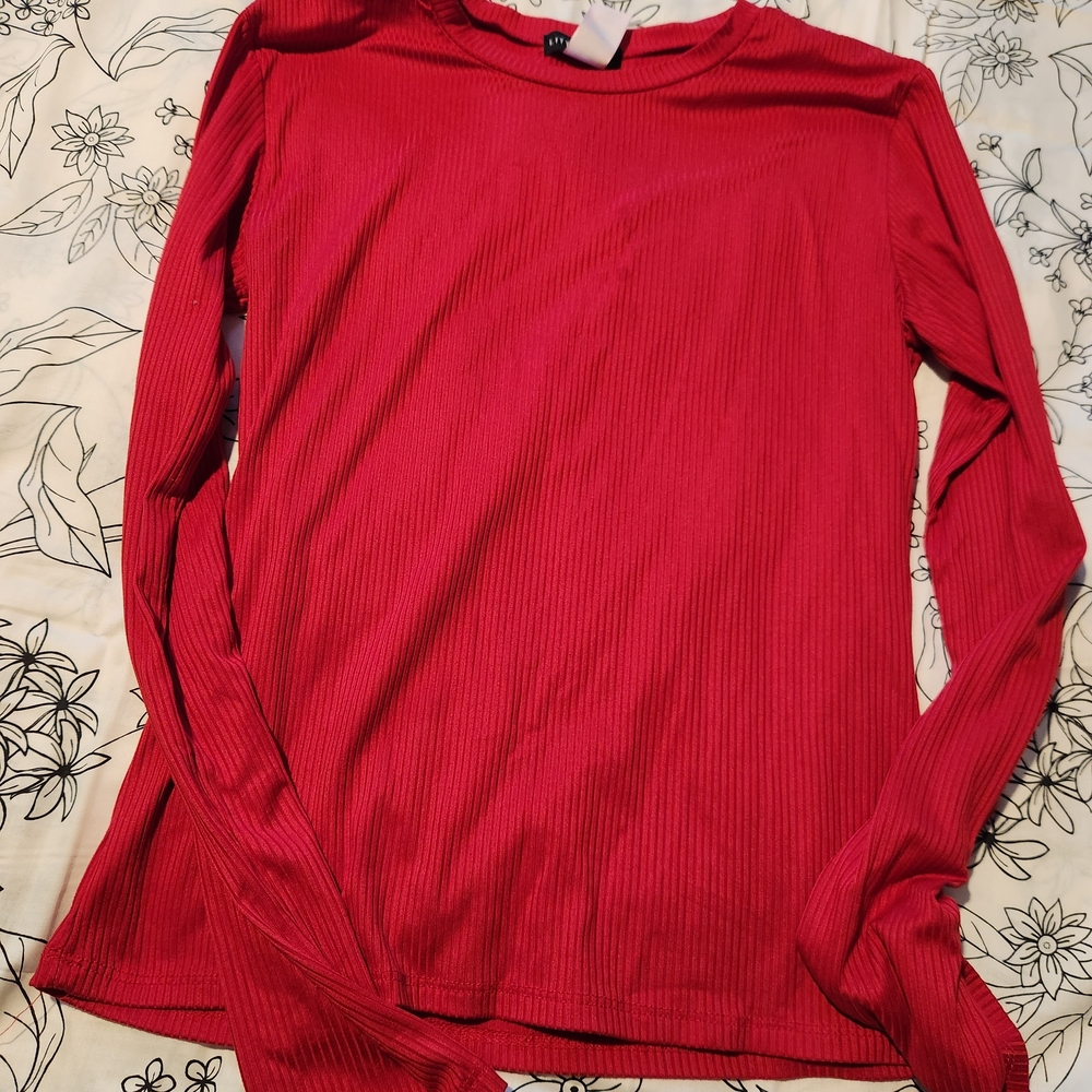 Long Sleeve Ribbed Crewneck Top - Red